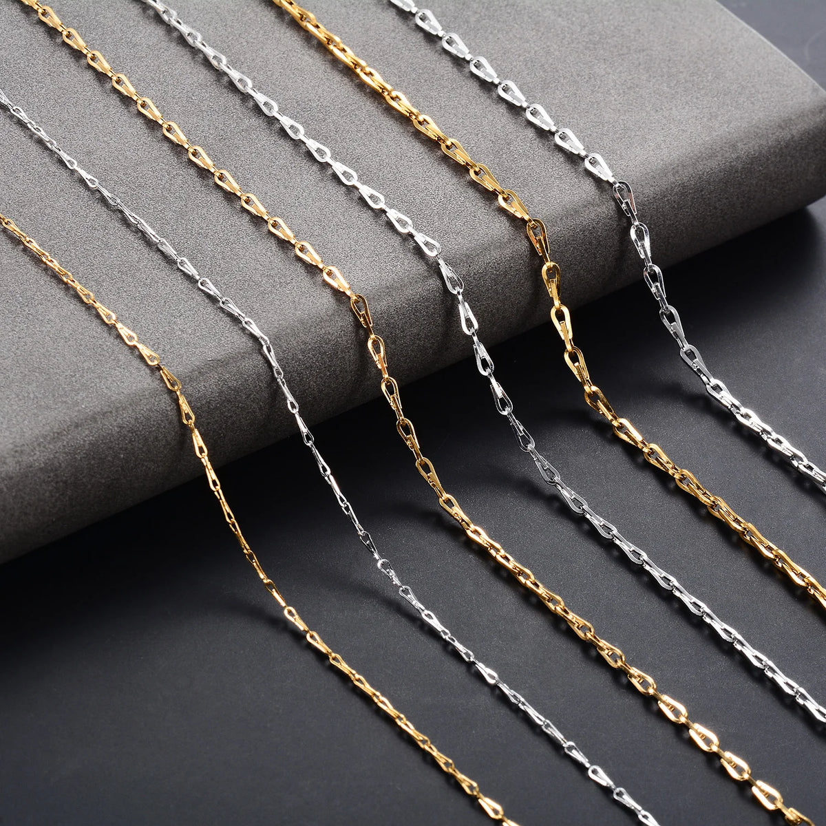 316L Stainless Steel Thin Necklace Cable Chain on the Neck PVD Gold Plated Waterproof Women Men Jewelry Accessories Wholesale