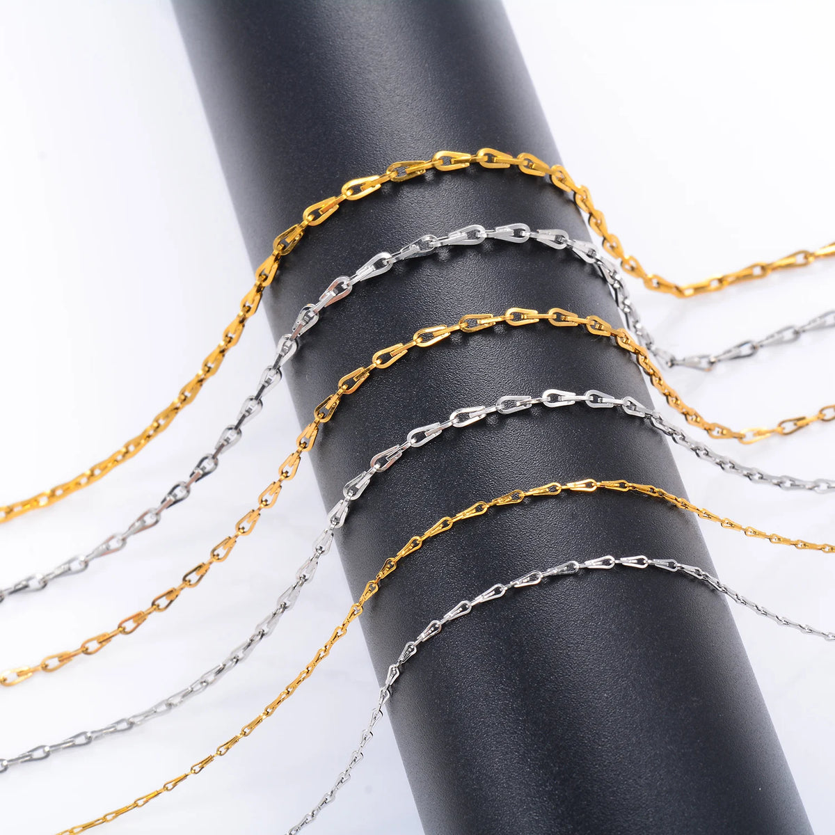 316L Stainless Steel Thin Necklace Cable Chain on the Neck PVD Gold Plated Waterproof Women Men Jewelry Accessories Wholesale