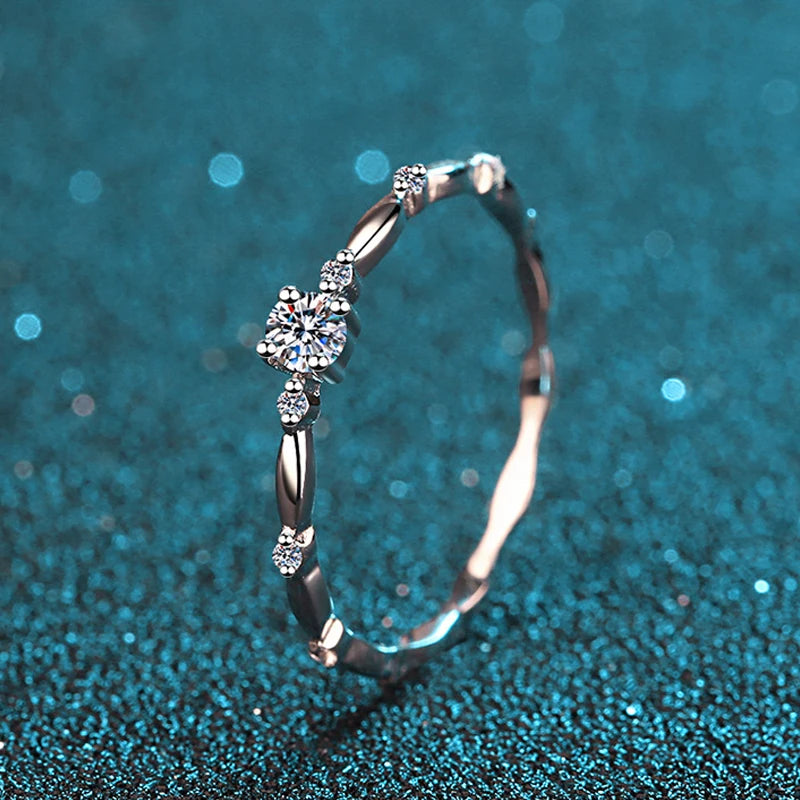 NeeTim D Color VVS1 Moissanite Ring for Women Wedding Fine Jewely with Certificete 925 Sterling Silver Engagement Rings Gifts